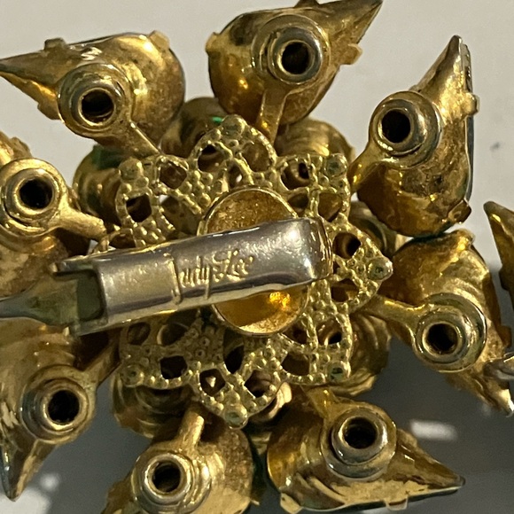 Green and Gold Maltese Cross Clip On Earrings - Picture 4 of 6